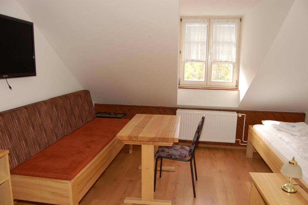 Penzion Markus Frymburk nad Vltavou Exterior foto