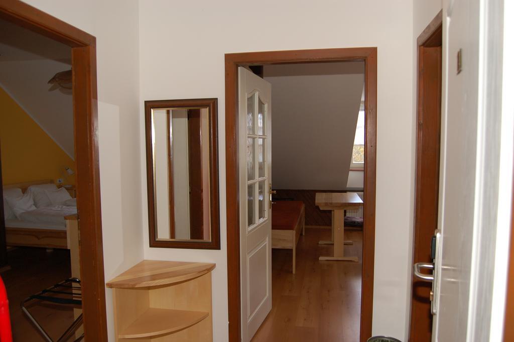 Penzion Markus Frymburk nad Vltavou Exterior foto