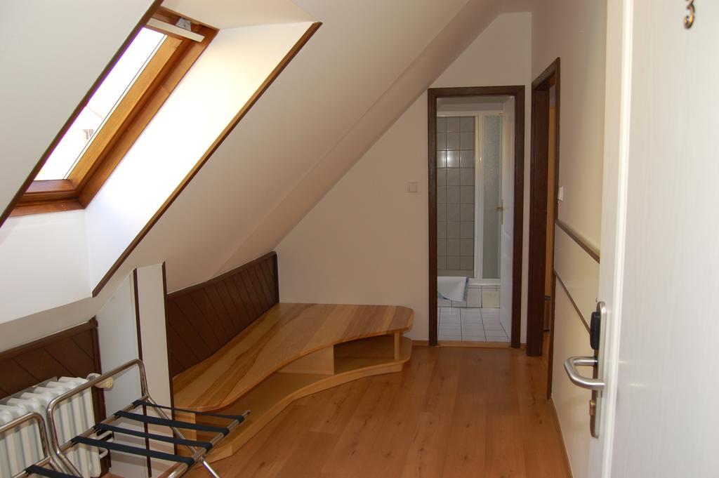 Penzion Markus Frymburk nad Vltavou Exterior foto